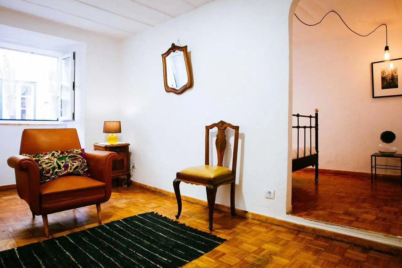 Vintage & Central Apartment In Bairro Alto, Lisboa Portugal